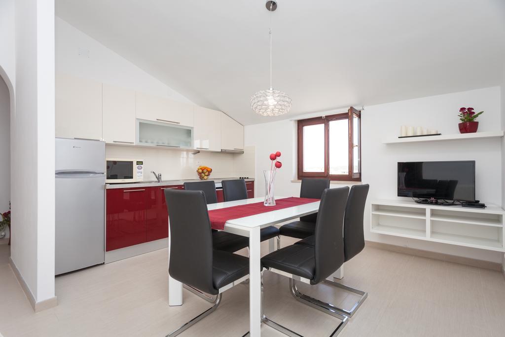 Apartments Alice Rovinj Bilik gambar