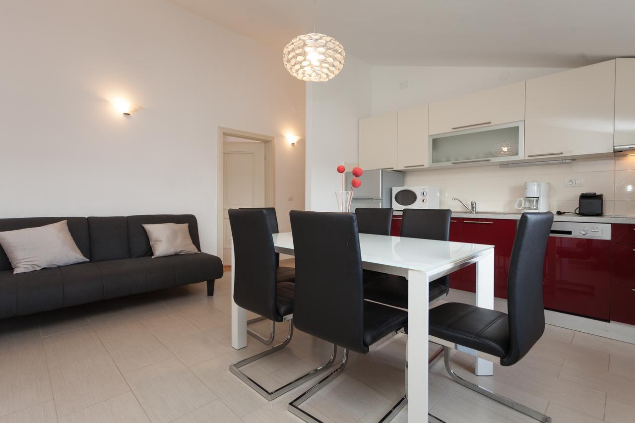 Apartments Alice Rovinj Luaran gambar