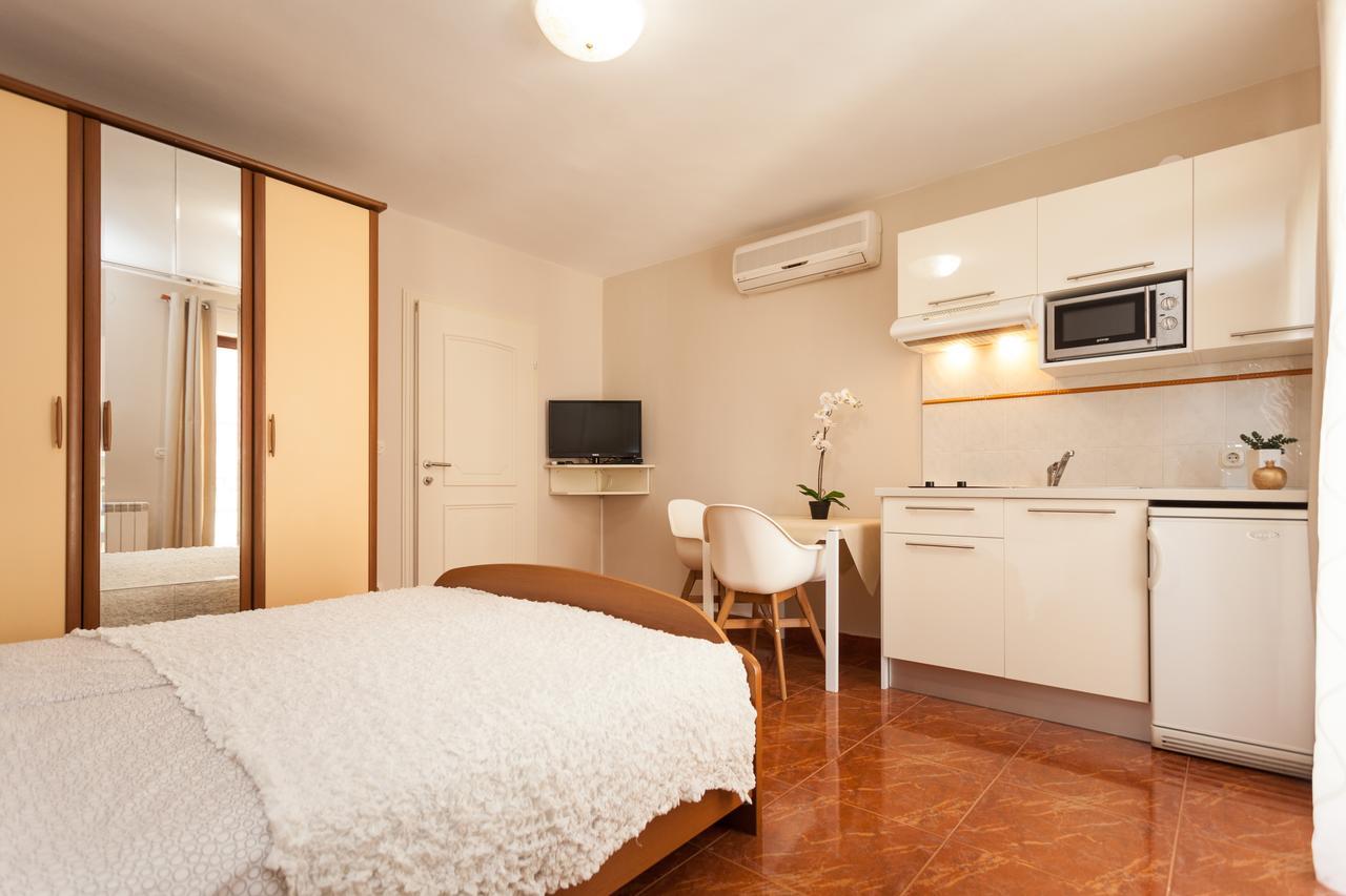 Apartments Alice Rovinj Luaran gambar